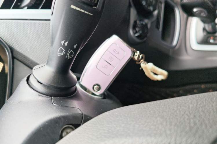 Used Ford Fiesta 2013 Hatchback 1.5L Automatic Fashion Edition Vehicle Key