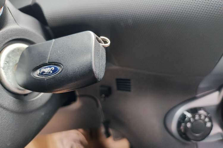 Used Ford Fiesta 2013 Hatchback 1.5L Automatic Fashion Edition Vehicle Key
