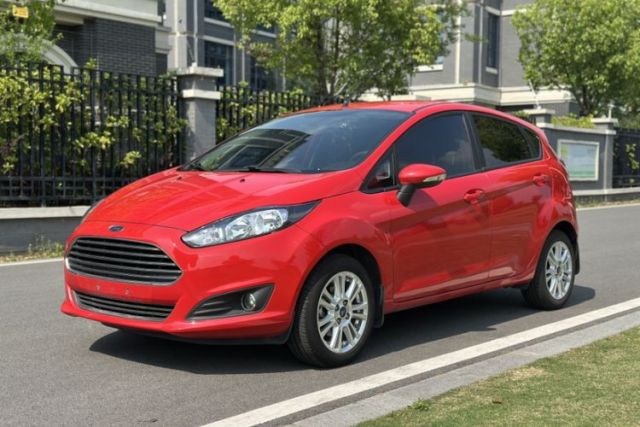 Used Ford Fiesta 2013 Hatchback 1.5L Automatic Fashion Edition