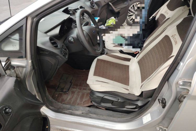 Used Ford Fiesta 2013 Hatchback 1.5L Manual Fashion Edition Driver Seat
