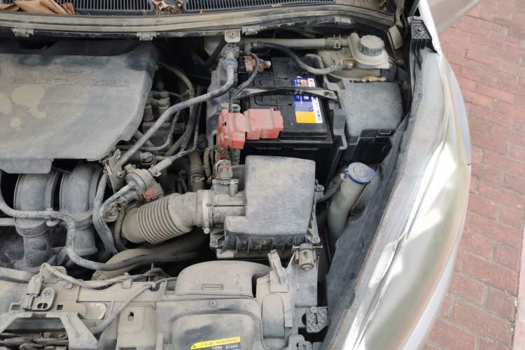 Used Ford Fiesta 2013 Sedan 1.5L Manual Fashion Edition Engine Bay Left