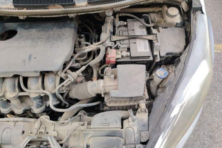 Used Ford Fiesta 2013 Sedan 1.5L Automatic Fashion Edition Engine Bay Left