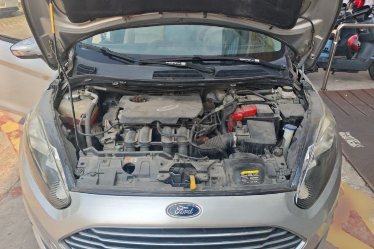 Used Ford Fiesta 2013 Sedan 1.5L Automatic Fashion Edition Engine Bay