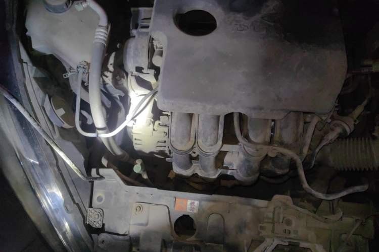 Used Ford Fiesta 2013 Hatchback 1.5L Automatic Fashion Edition Engine Bay Right