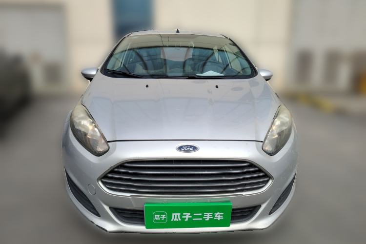 Used Ford Fiesta 2013 Hatchback 1.5L Manual Fashion Edition Front