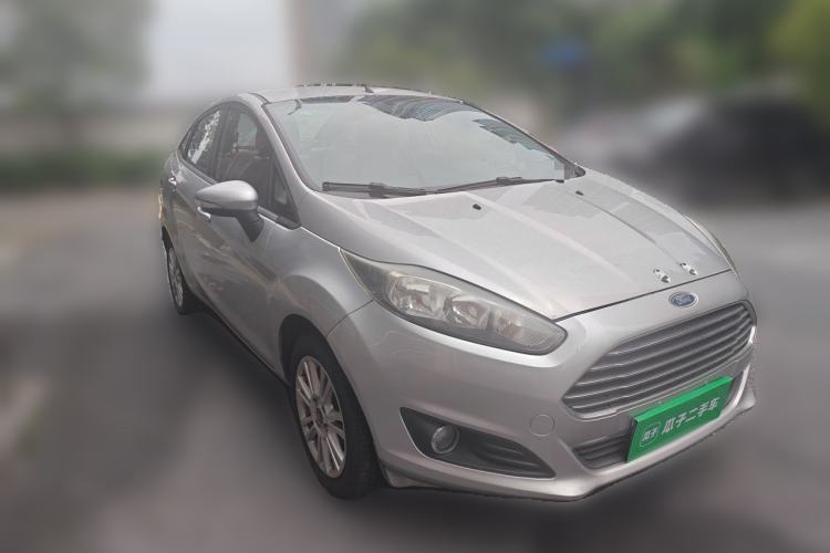 Used Ford Fiesta 2013 Sedan 1.5L Automatic Fashion Edition Front Right 45 Deg
