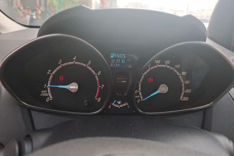 Used Ford Fiesta 2013 Sedan 1.5L Automatic Fashion Edition Instrument Cluster