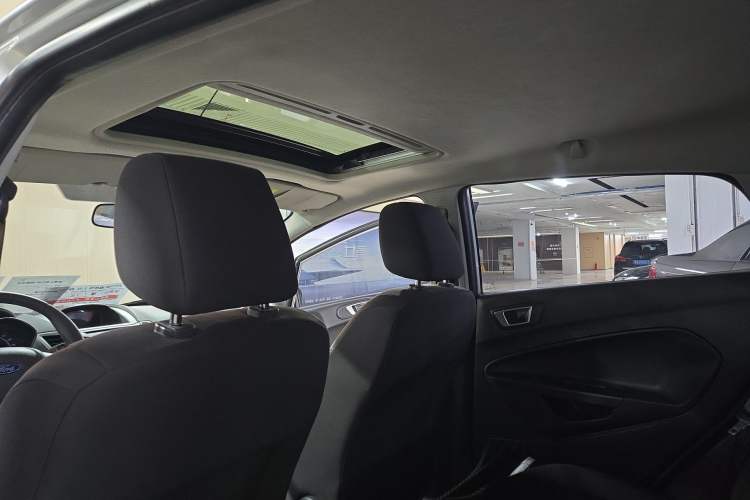 Used Ford Fiesta 2013 Hatchback 1.5L Automatic Prestige Model Interior 4