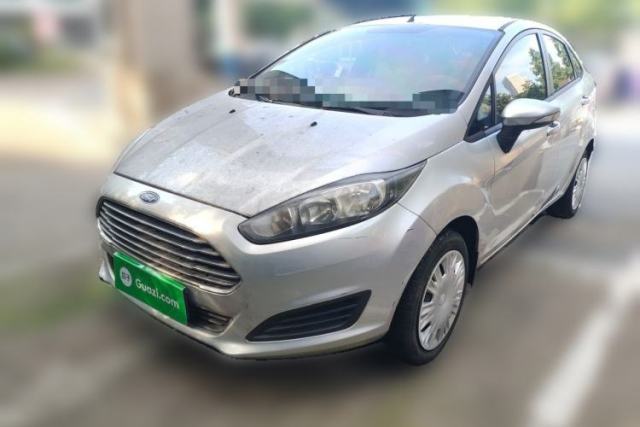 Ojetý Ford Fiesta 2013 Sedan 1.5L Manual Fashion Edition