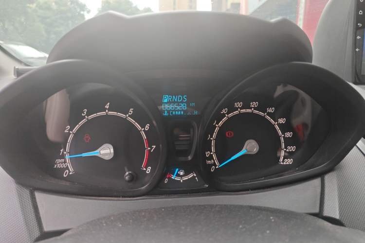 Used Ford Fiesta 2013 Sedan 1.5L Automatic Fashion Edition Odometer Close Up