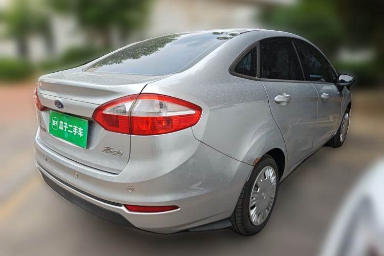 Used Ford Fiesta 2013 Sedan 1.5L Manual Fashion Edition Rear Right 45 Deg