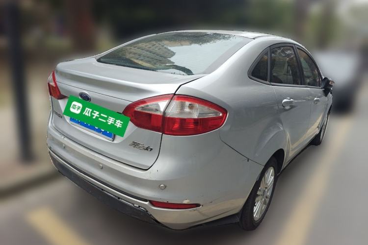 Used Ford Fiesta 2013 Sedan 1.5L Manual Fashion Edition Rear Right 45 Deg