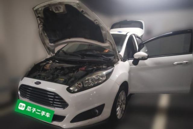 Ojetý Ford Fiesta 2013 Hatchback 1.5L Automatic Fashion Edition