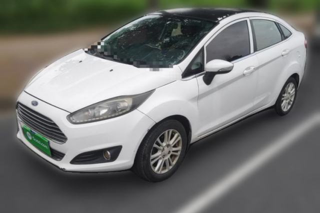 Ojetý Ford Fiesta 2013 Sedan 1.5L Manual Fashion Edition