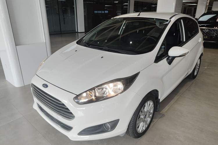 Used Ford Fiesta 2013 Hatchback 1.5L Automatic Fashion Edition Guazi used car, China used car export, Used car for sale, Used cars, Cheapest cars for sale