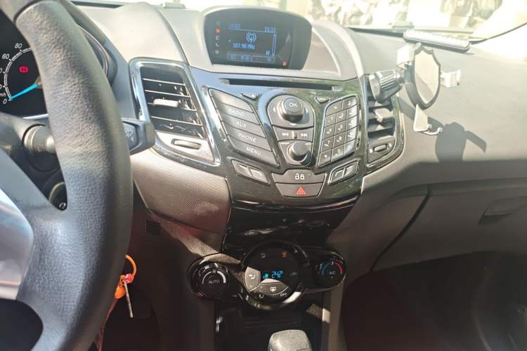 Used Ford Fiesta 2013 Hatchback 1.5L Automatic Sport Model Audio And AC Panel