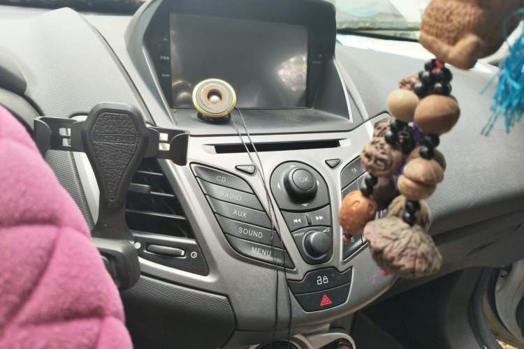 Used Ford Fiesta 2013 Sedan 1.5L Manual Fashion Edition Audio And AC Panel
