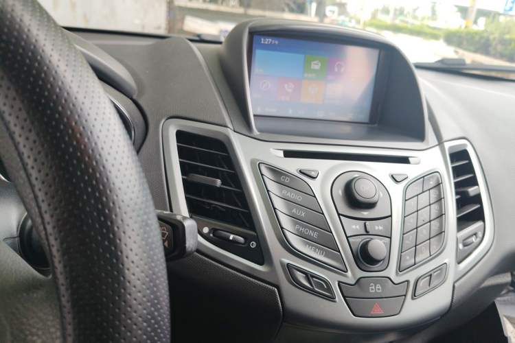Used Ford Fiesta 2013 Hatchback 1.5L Automatic Fashion Edition Audio And AC Panel