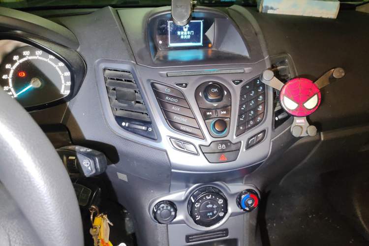 Used Ford Fiesta 2013 Hatchback 1.5L Manual Fashion Edition Audio And AC Panel