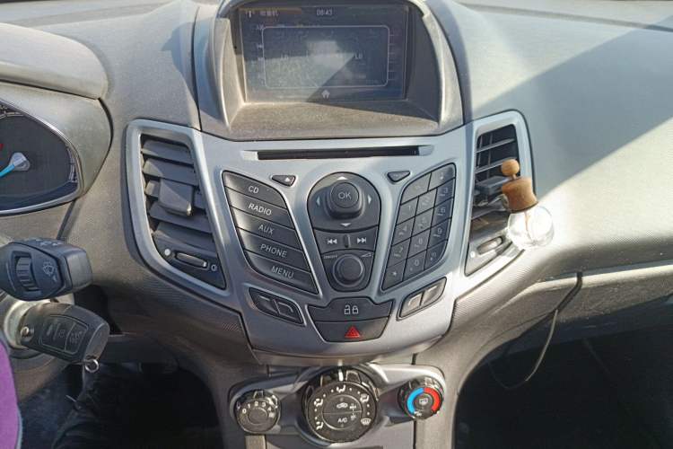 Used Ford Fiesta 2013 Hatchback 1.5L Automatic Fashion Edition Audio And AC Panel