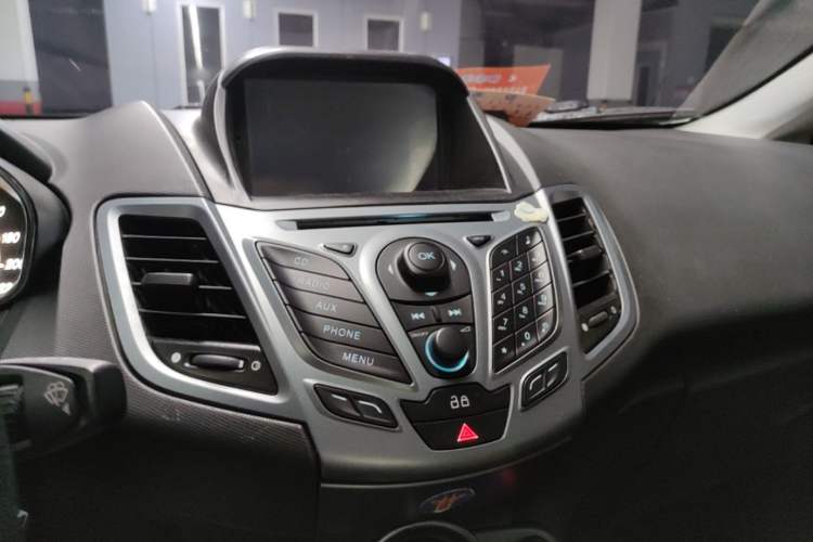 Used Ford Fiesta 2013 Hatchback 1.5L Automatic Fashion Edition Audio And AC Panel
