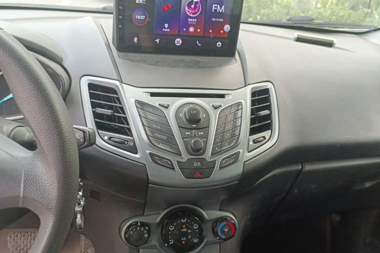 Used Ford Fiesta 2013 Hatchback 1.5L Automatic Fashion Edition Audio And AC Panel