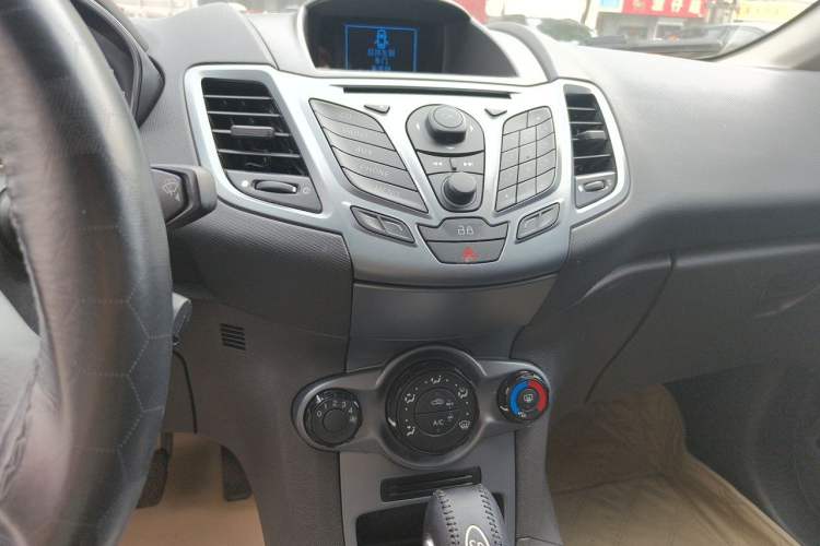 Used Ford Fiesta 2013 Hatchback 1.5L Automatic Prestige Model Audio And AC Panel