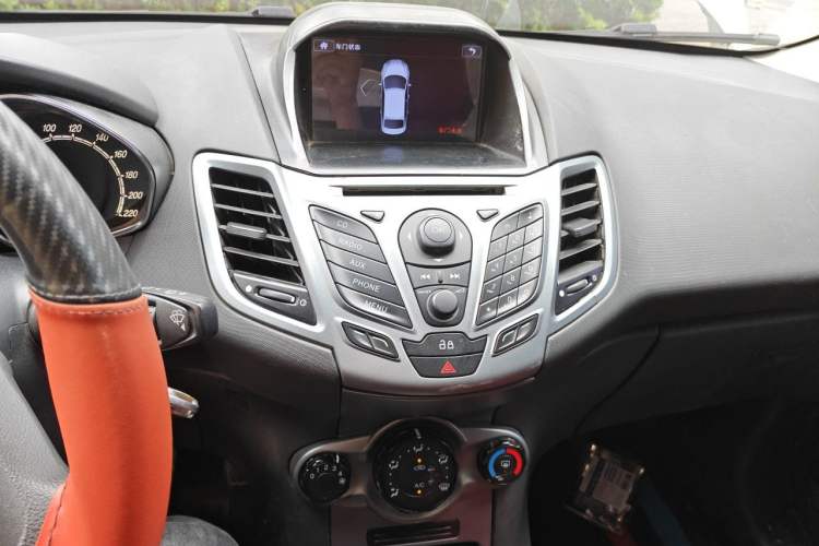 Used Ford Fiesta 2013 Hatchback 1.5L Automatic Fashion Edition Audio And AC Panel