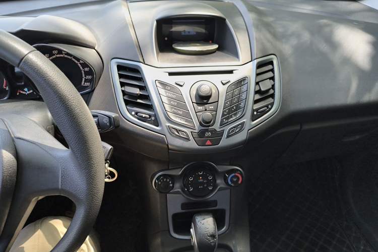 Used Ford Fiesta 2013 Hatchback 1.5L Automatic Fashion Edition Audio And AC Panel