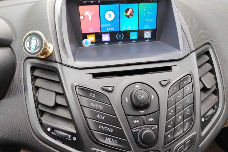 Used Ford Fiesta 2013 Sedan 1.5L Automatic Fashion Edition Audio And AC Panel