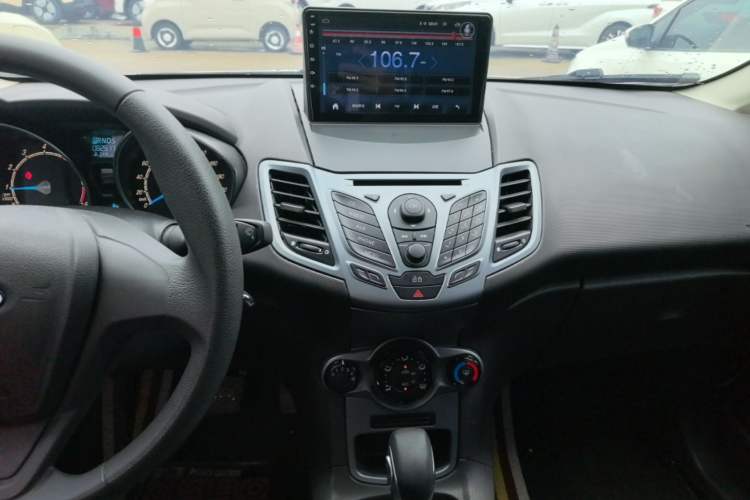Used Ford Fiesta 2013 Hatchback 1.5L Automatic Fashion Edition Audio And AC Panel