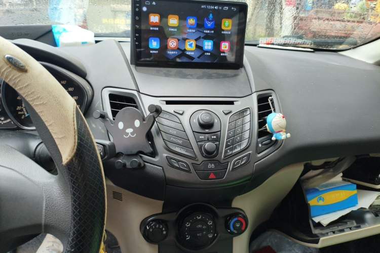 Used Ford Fiesta 2013 Sedan 1.5L Automatic Fashion Edition Audio And AC Panel