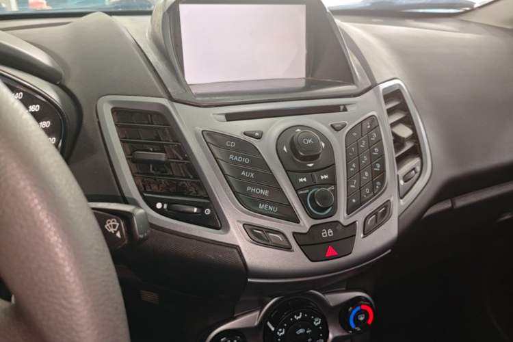 Used Ford Fiesta 2013 Hatchback 1.5L Automatic Fashion Edition Audio And AC Panel