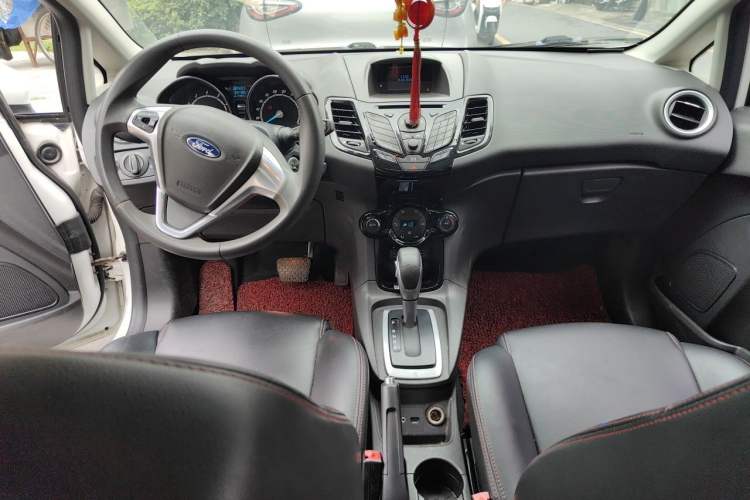 Used Ford Fiesta 2013 Hatchback 1.5L Automatic Sport Model Center Console