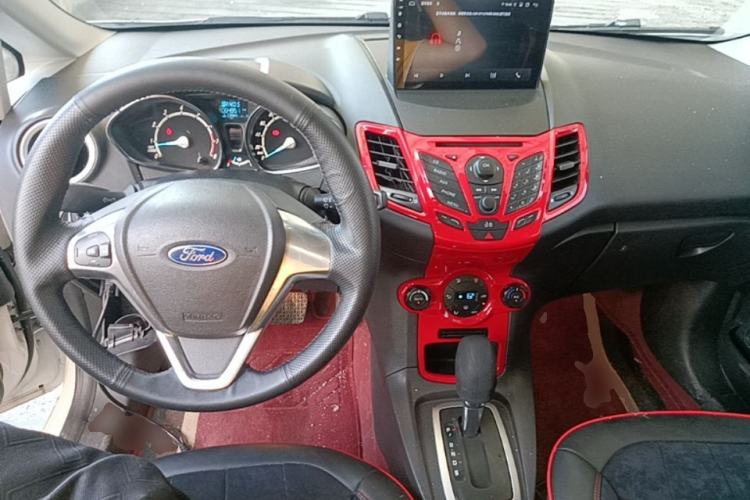 Used Ford Fiesta 2013 Hatchback 1.5L Automatic Sport Model Center Console