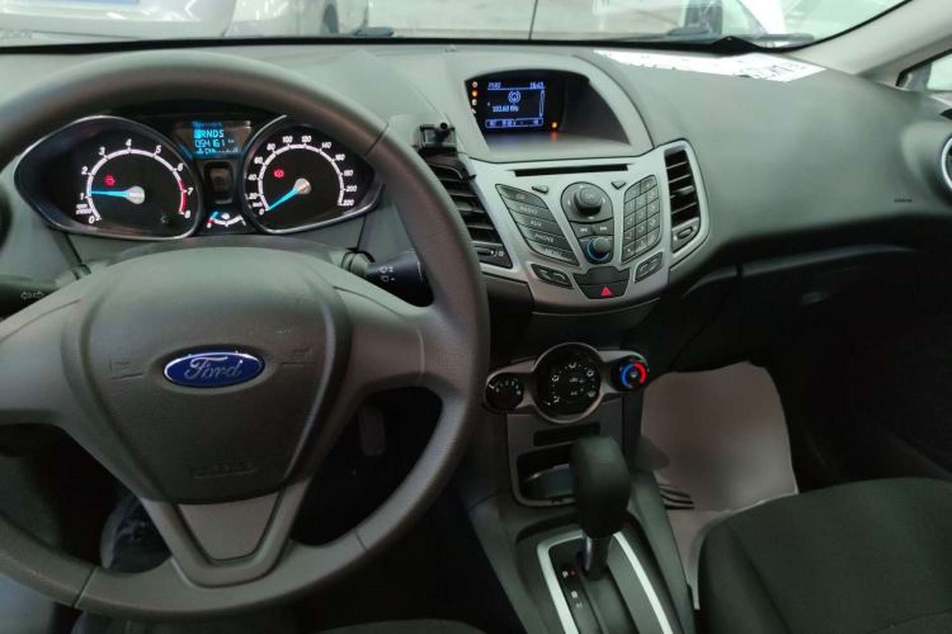 Used Ford Fiesta 2013 Hatchback 1.5L Automatic Fashion Edition Center Console