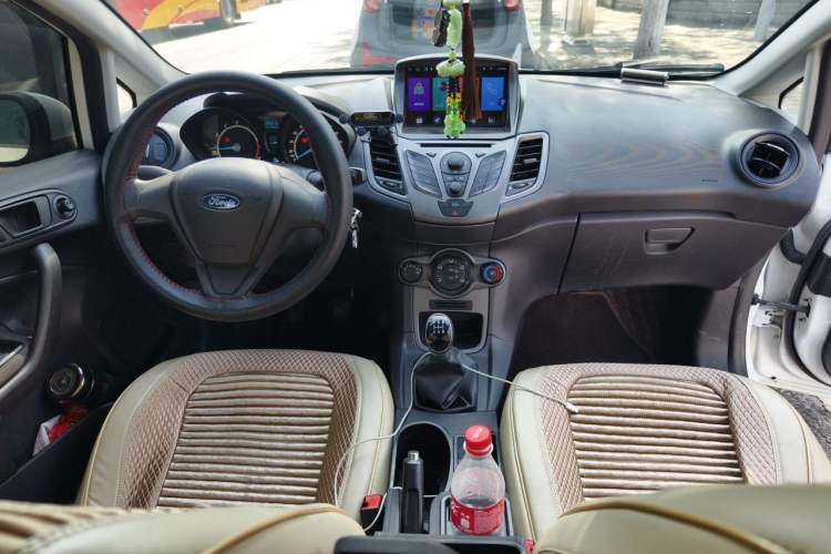 Used Ford Fiesta 2013 Hatchback 1.5L Manual Fashion Edition Center Console