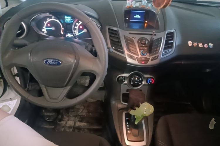 Used Ford Fiesta 2013 Hatchback 1.5L Automatic Prestige Model Center Console