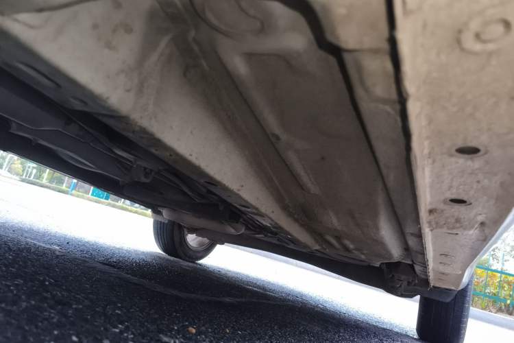 Used Ford Fiesta 2013 Sedan 1.5L Manual Fashion Edition Chassis Front Left