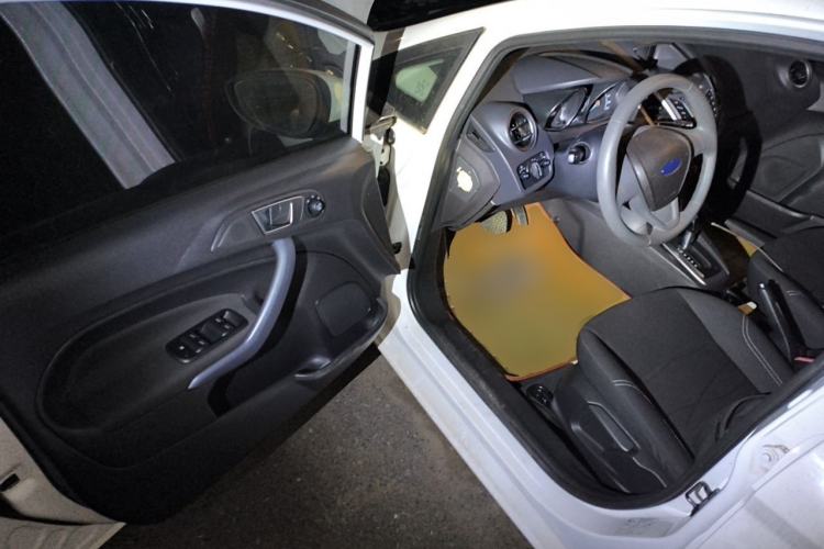 Used Ford Fiesta 2013 Hatchback 1.5L Automatic Fashion Edition Driver Seat