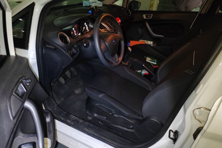 Used Ford Fiesta 2013 Hatchback 1.5L Manual Fashion Edition Driver Seat