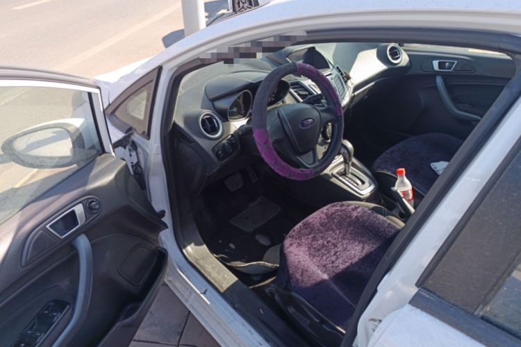 Used Ford Fiesta 2013 Hatchback 1.5L Automatic Fashion Edition Driver Seat