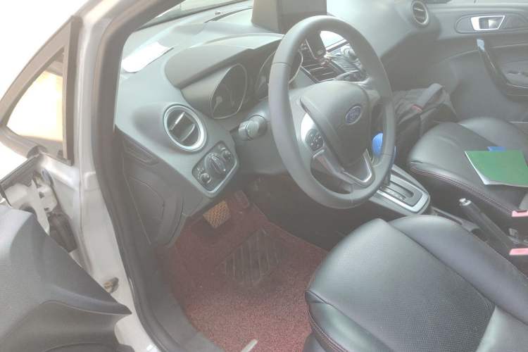 Used Ford Fiesta 2013 Hatchback 1.5L Automatic Sport Model Driver Seat