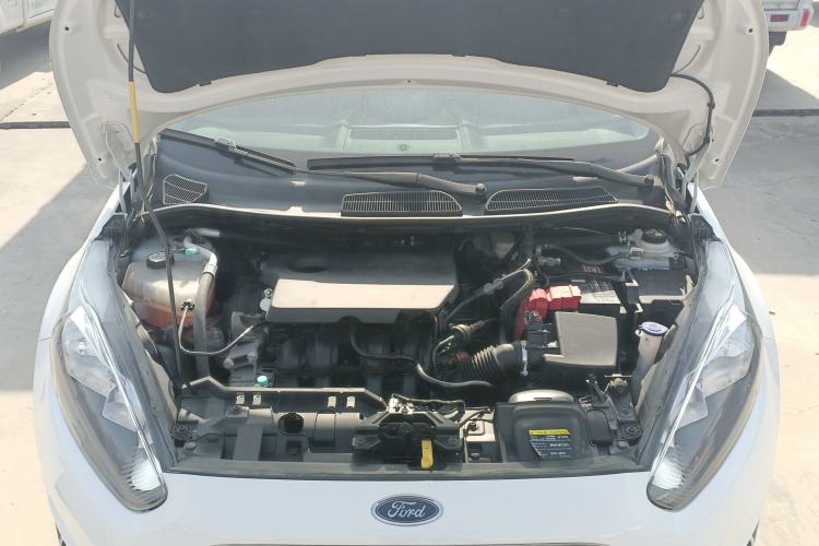 Used Ford Fiesta 2013 Sedan 1.5L Automatic Fashion Edition Engine Bay