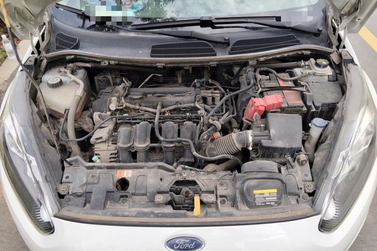 Used Ford Fiesta 2013 Sedan 1.5L Manual Fashion Edition Engine Bay