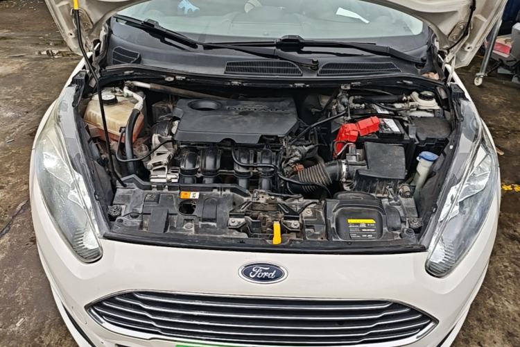 Used Ford Fiesta 2013 Hatchback 1.5L Manual Fashion Edition Engine Bay