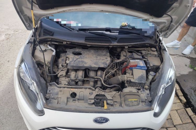 Used Ford Fiesta 2013 Hatchback 1.5L Automatic Fashion Edition Engine Bay