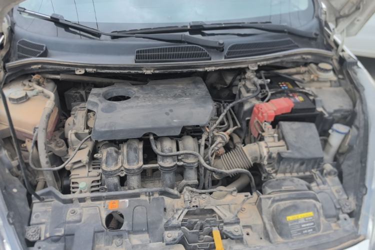 Used Ford Fiesta 2013 Sedan 1.5L Manual Fashion Edition Engine Bay