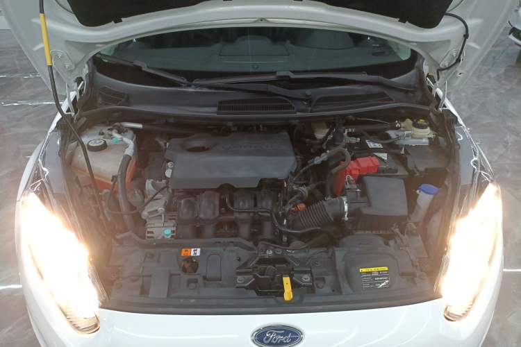 Used Ford Fiesta 2013 Hatchback 1.5L Automatic Fashion Edition Engine Bay