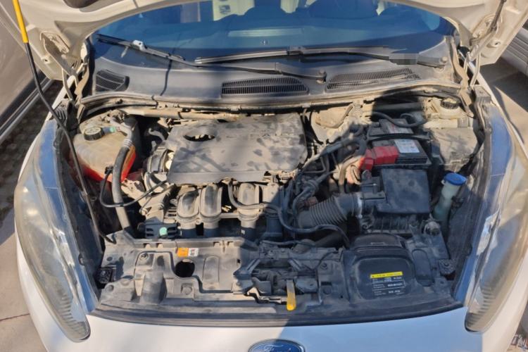 Used Ford Fiesta 2013 Sedan 1.5L Automatic Fashion Edition Engine Bay
